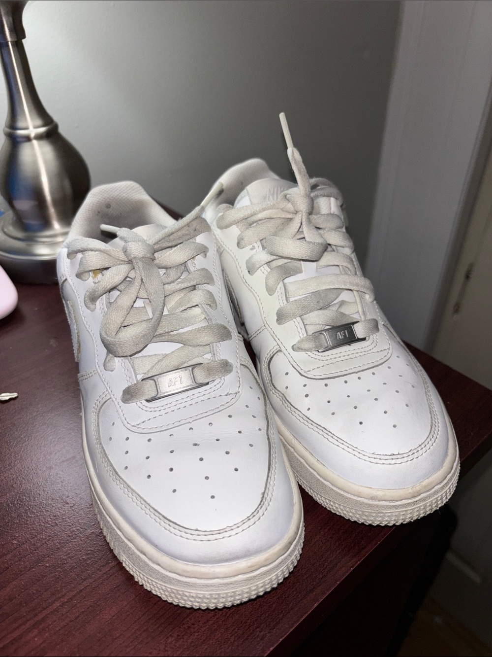 Nike Kids White Low-Top Leather Sneakers